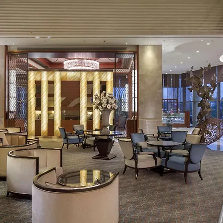 Hilton Convention Center & 5* Бурса