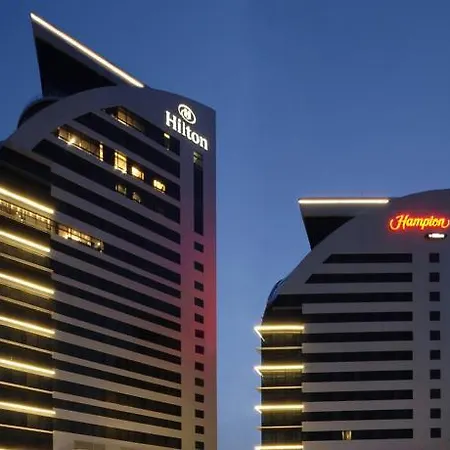 Отель Hilton Convention Center & 5*