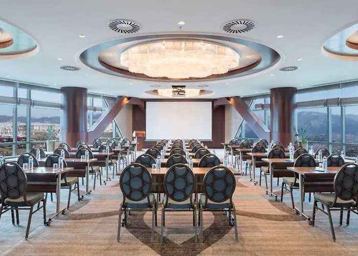 Hilton Convention Center & Отель Бурса
