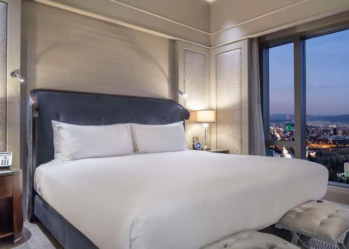 Hilton Convention Center &