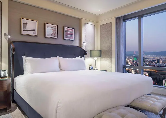 Hilton Convention Center & 5* Бурса