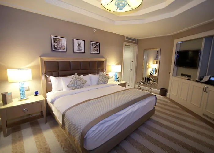 Отель Hilton Convention Center & Бурса